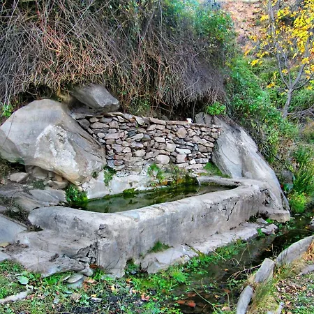 Beautiful In With Shared Pool *