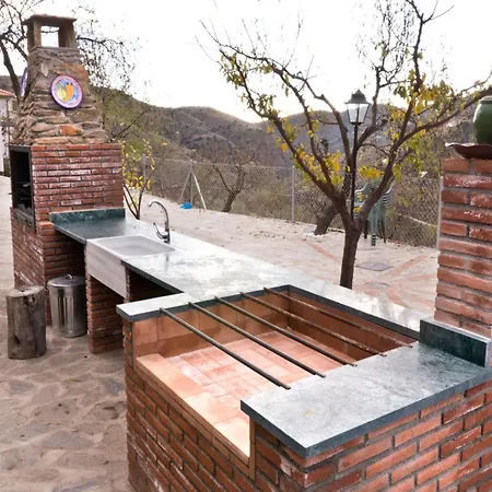 Holiday home Beautiful In With Shared Pool Laroya