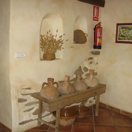 Holiday home Beautiful In With Shared Pool Laroya